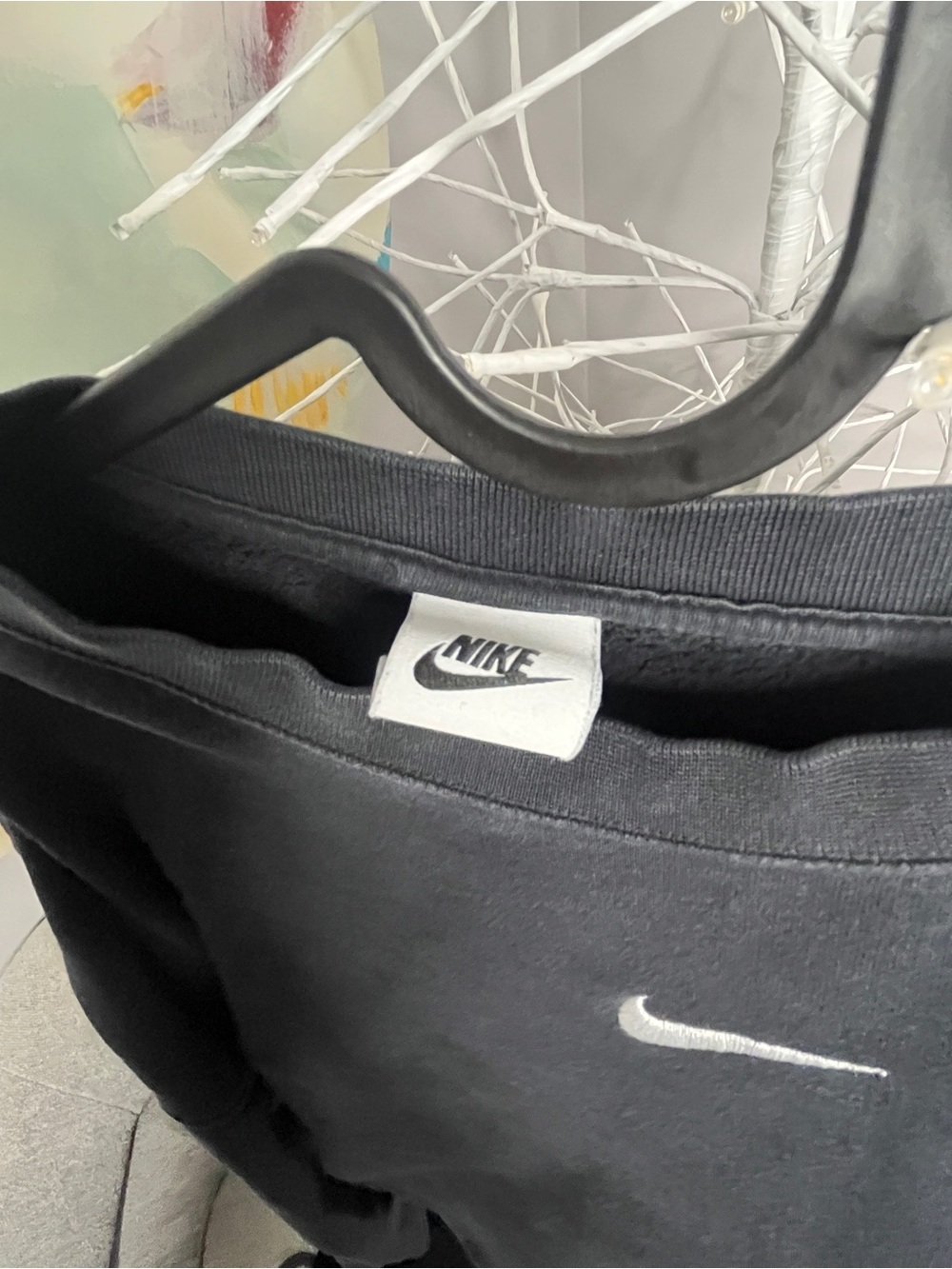 Nike Women’s Black Crewneck Sweatshirt - Picture 3 of 4